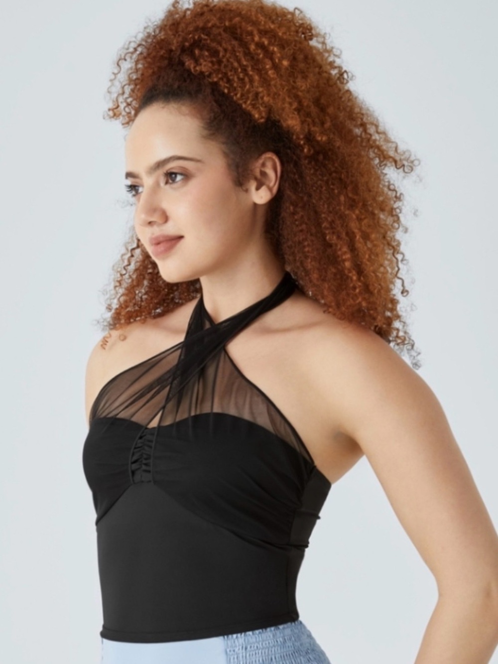 HALARA Crisscross Mesh Tie Back Halter Top - size Large